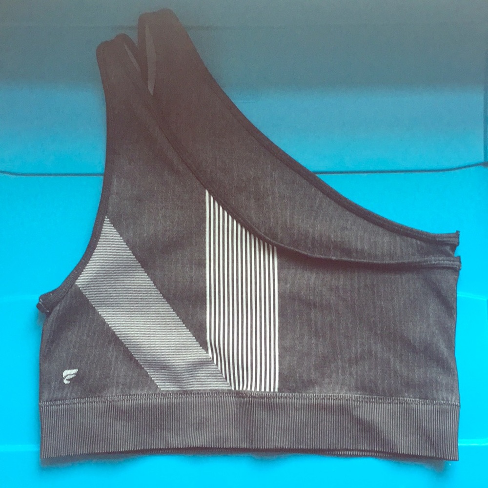 Fabletics Harlow One Shoulder Bra